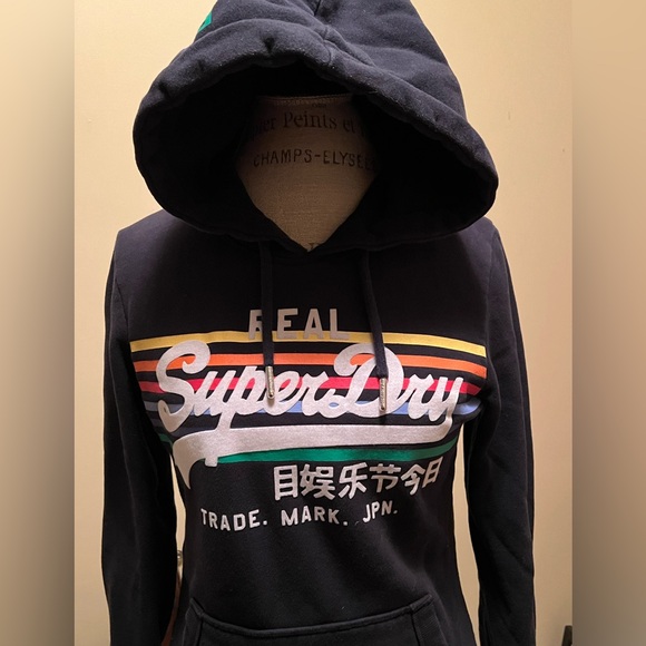 Superdry hoodie fitted style in black. Excellent condition. - Picture 6 of 11
